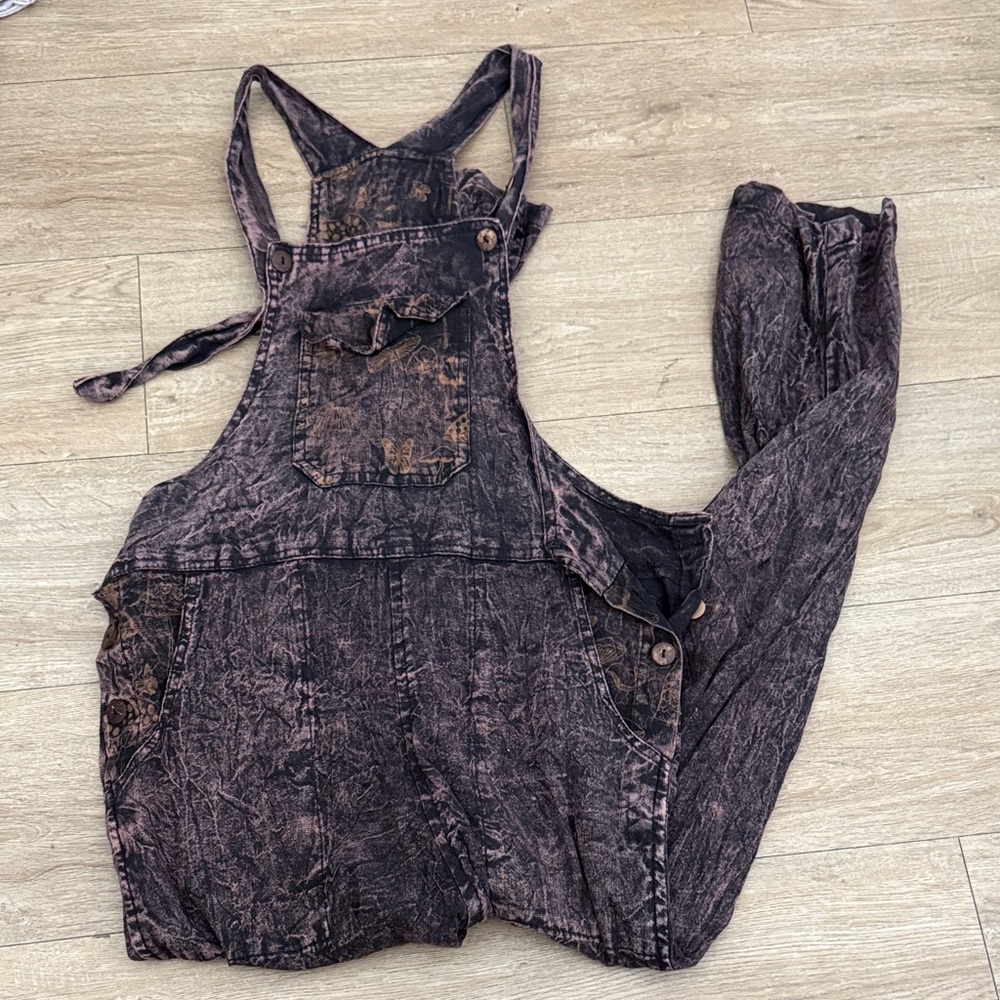 Women's Vintage Wash Denim Overalls